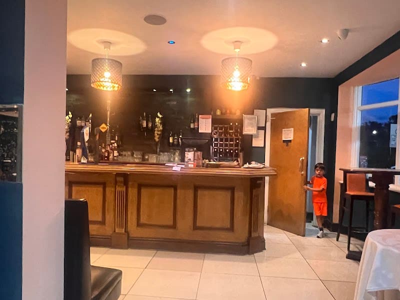 Cinnamon Lounge in Isleworth