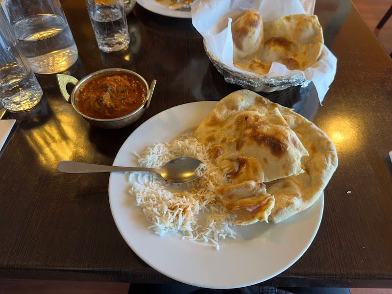 Curry Time Halal in Redwood