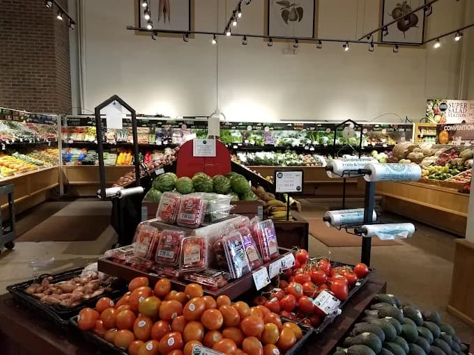 Ada's Health Foods in Fort Myers