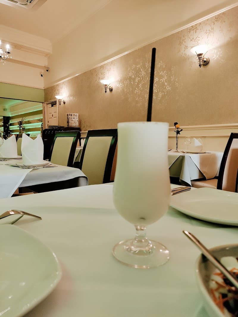 Taj Tandoori