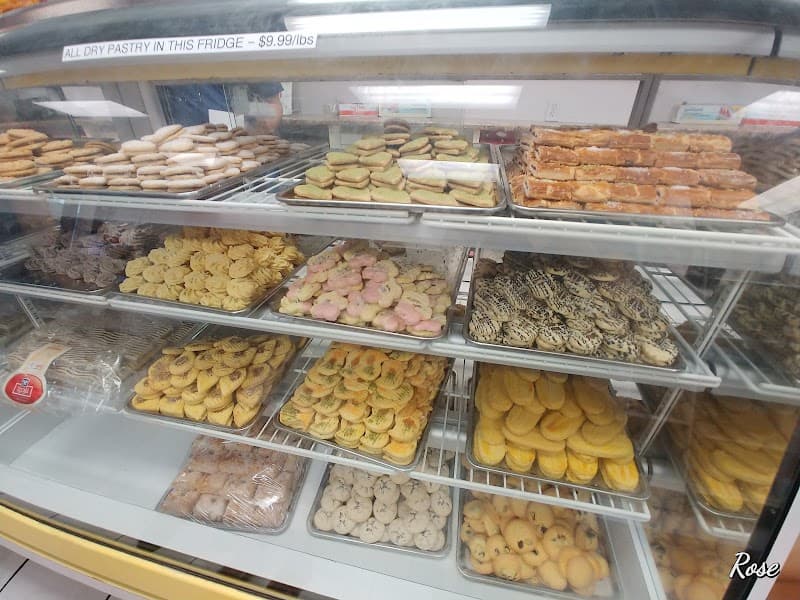 Arya Food Market in Ottawa