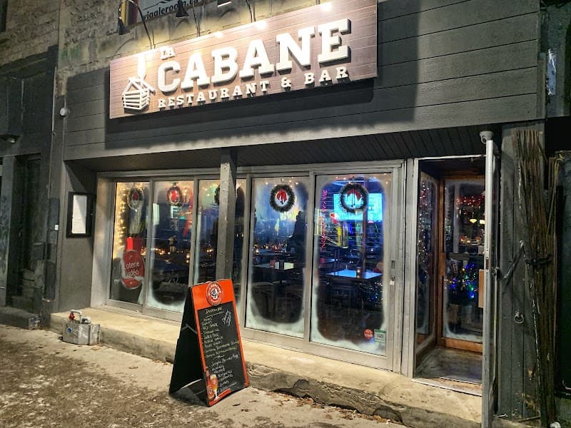 La Cabane du Poulet in Montréal