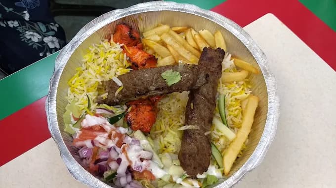 Madinah Market & Bakery in Aurora