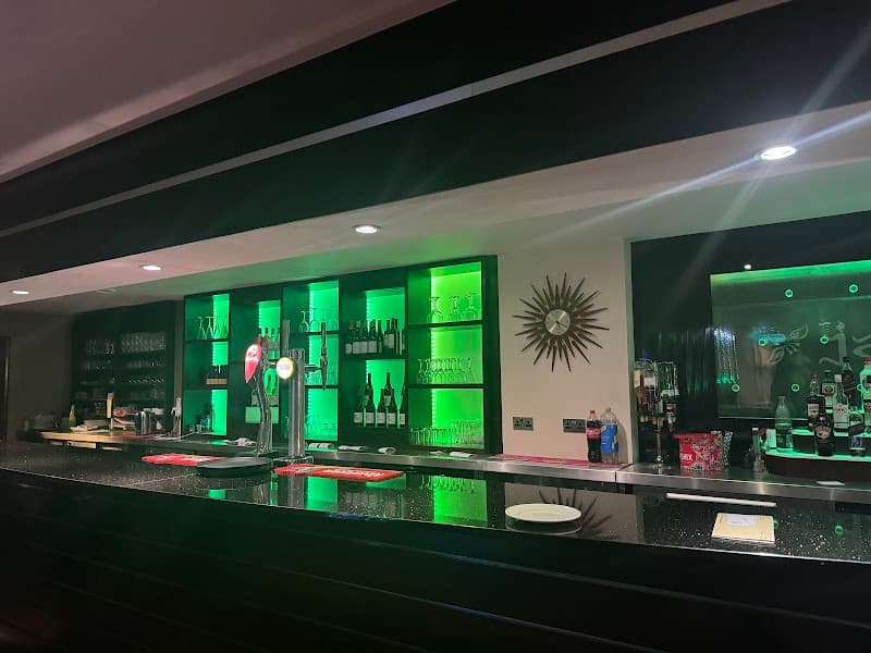 Javitri in Uxbridge