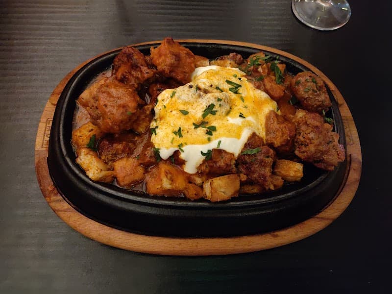 Efes Mediterranean Bar & Grill