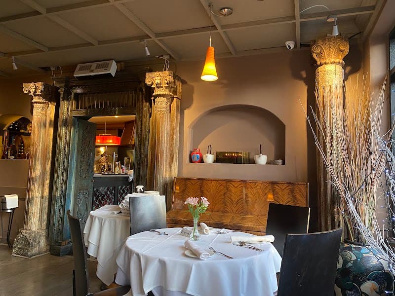 Tiger Lily Osterly in Isleworth