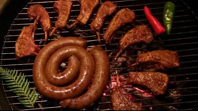 Khan's Meat 2001