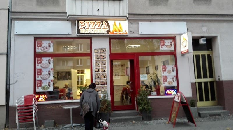 Pizza Hot & Fresh