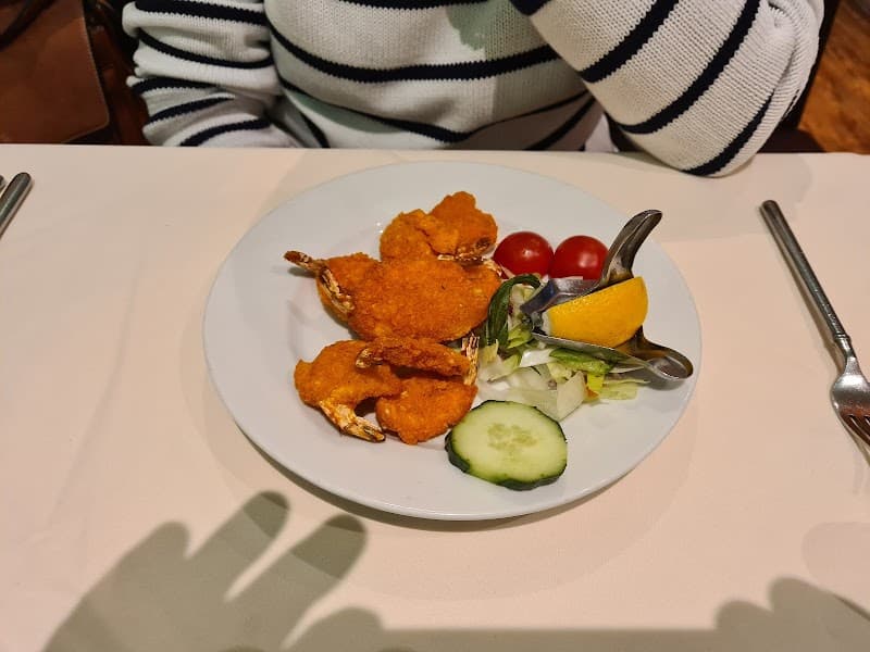 B Ten Balti in Cheltenham