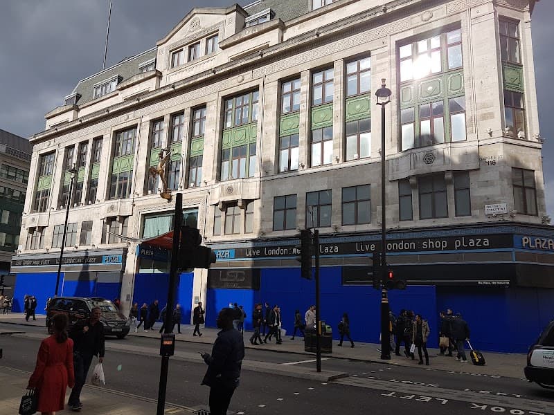 Taza La Plaza in City of London