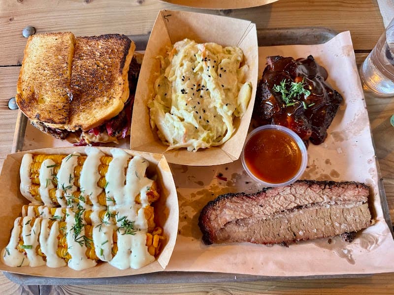Bar-B-Que in Poplar