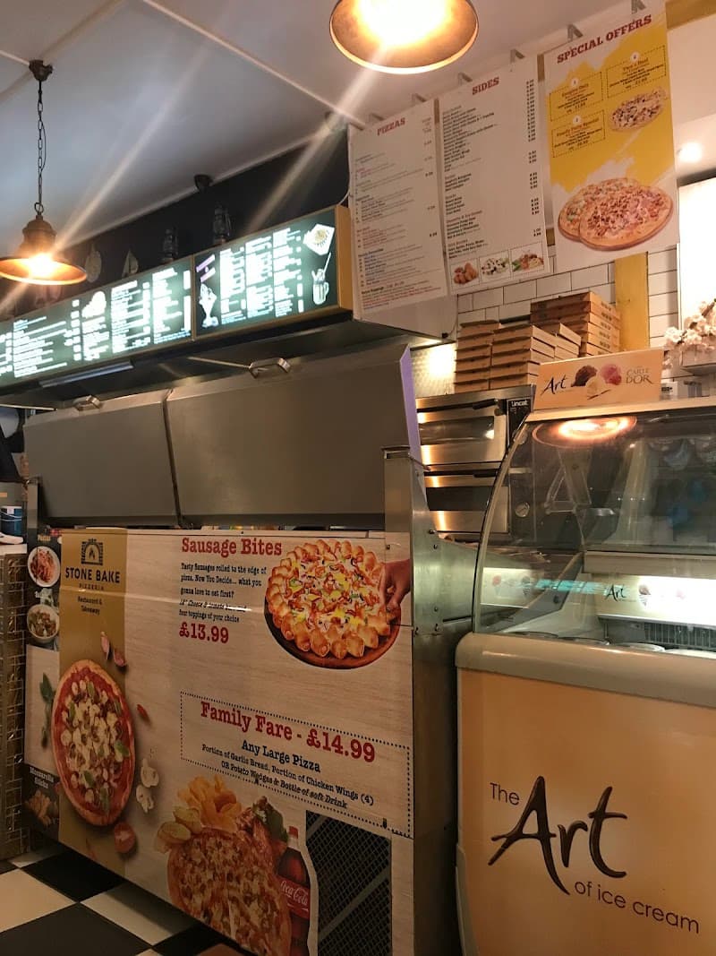 Zi's Stone Baked Pizza in Ilford