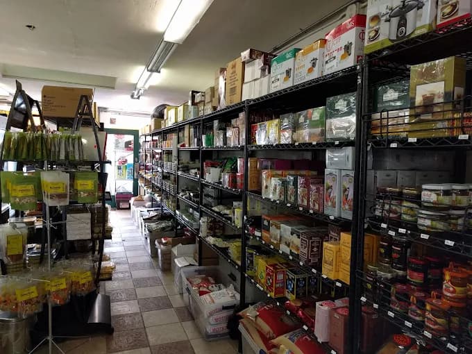 Pirooz Market