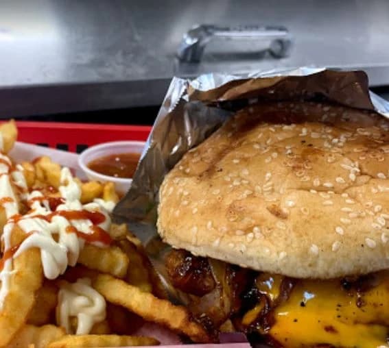 Photo of Friendly's Pizza & Gyros