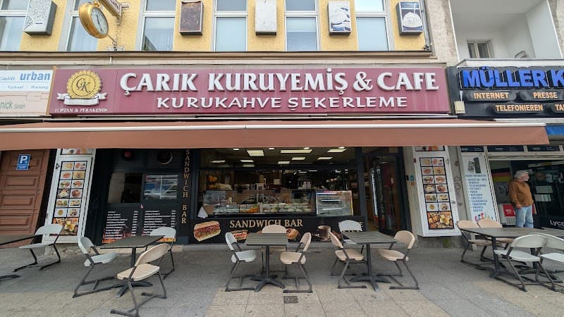 ßarık Kuruyemiş & Café