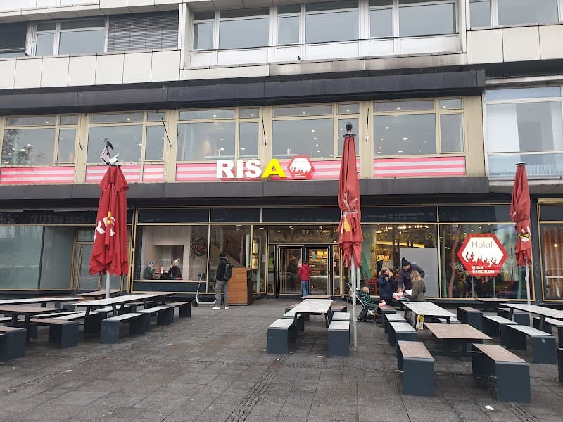 Risa Chicken