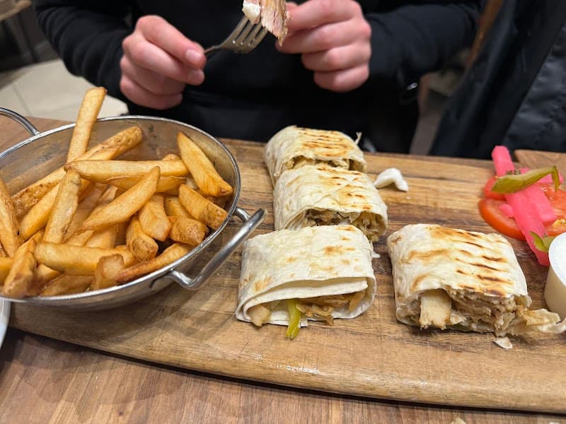 Paramount Fine Foods