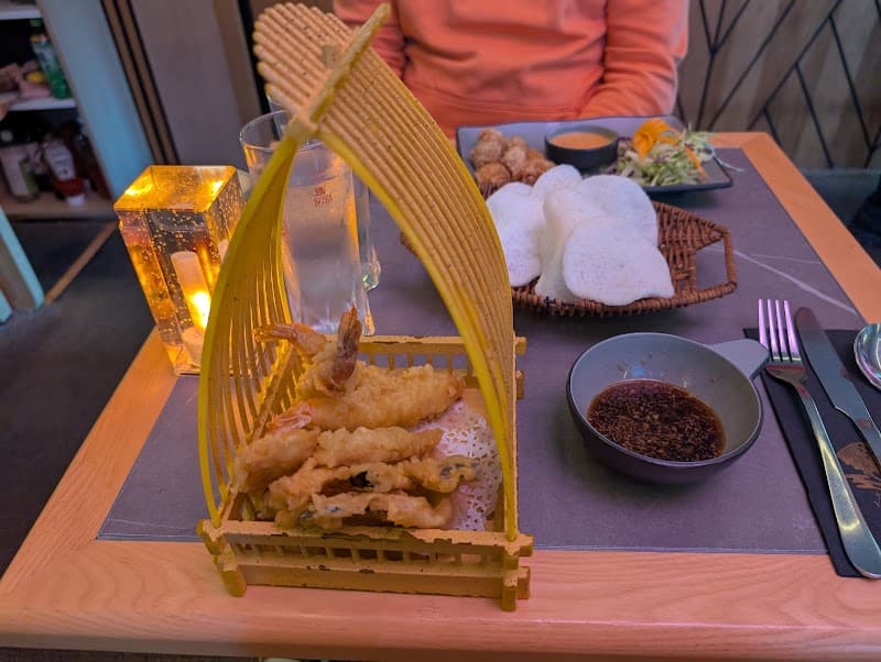 Chopstix Noodle Bar