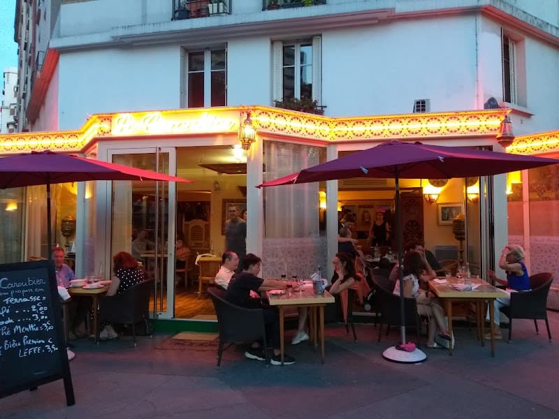 Le Caroubier in Paris