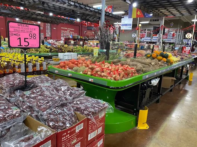 Hometown Supermarket in Homewood