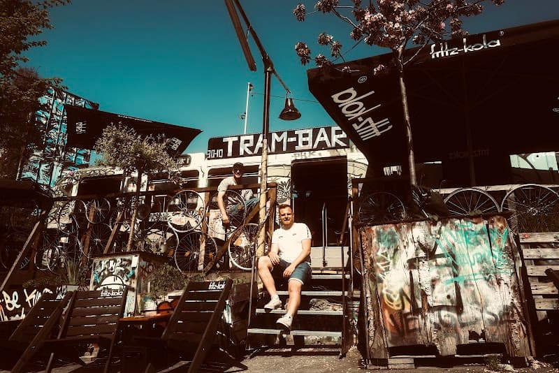 Tram Café