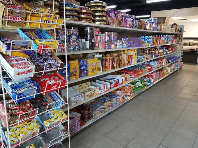 Almadenah Halal Meat Market