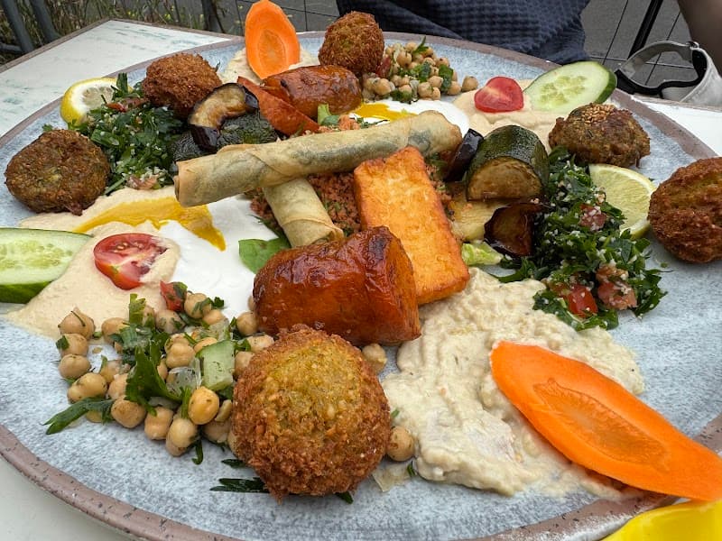Yarok in Mitte