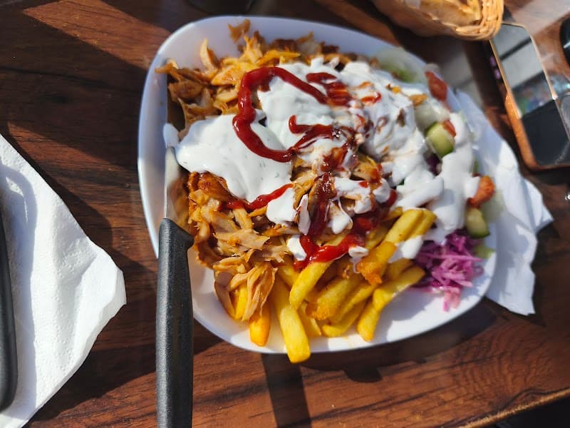 Yok Yok Imbis Bistro