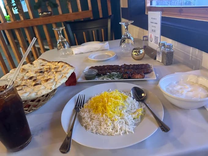 Al-Madinneh Halal Meat & Grocery in Savannah