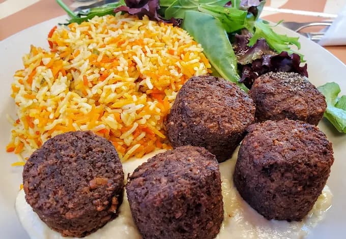 Photo of Tawakal Halal Café