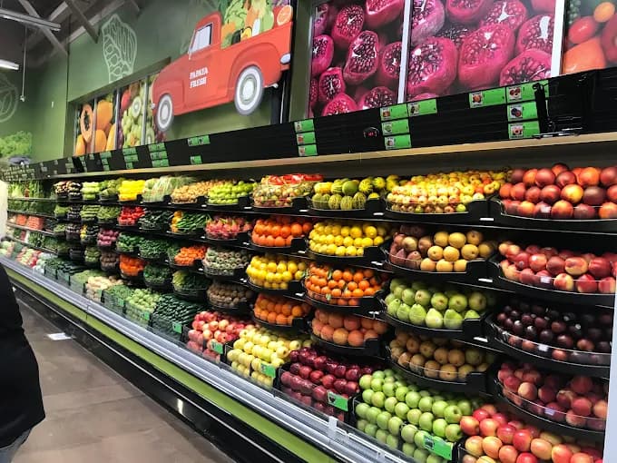 Papaya Fresh International Marketplace