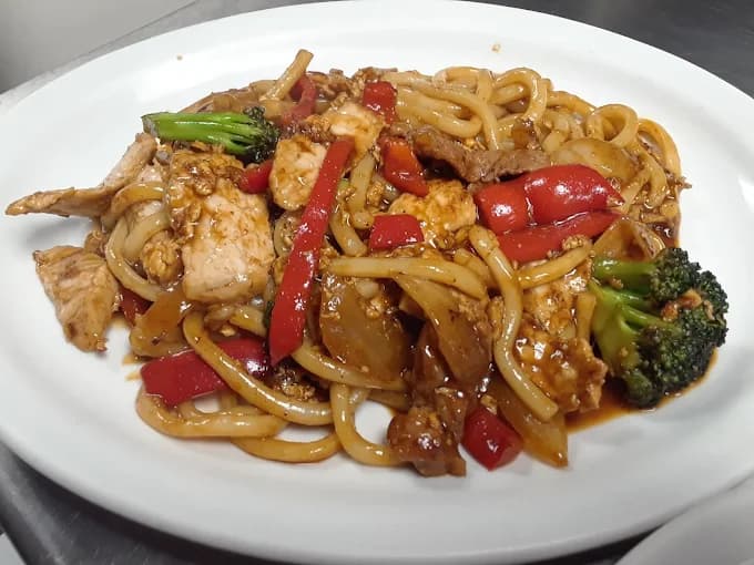 Thai Halal on Main in Northampton