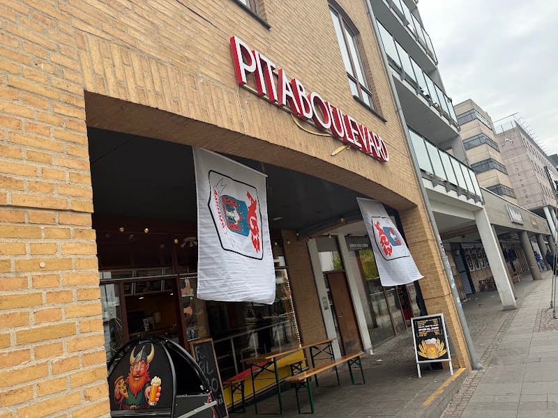 Pita Boulevard