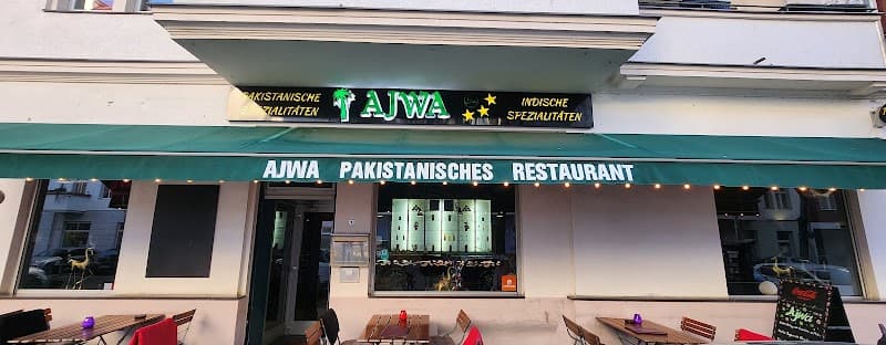 Ajwa in Tiergarten