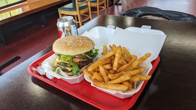 MozMoz Restaurant & Café