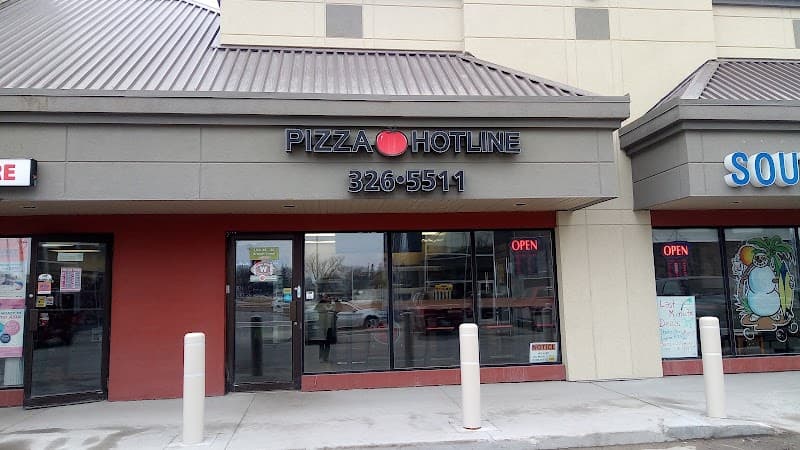 Pizza Hotline in Steinbach