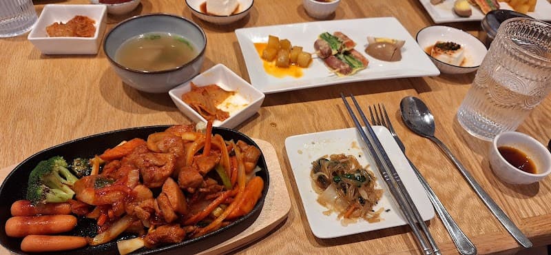 MinZay Cuisine