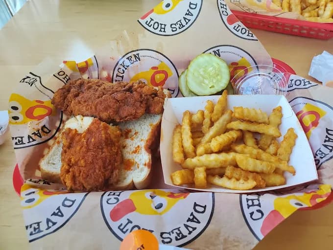 Dave's Hot Chicken in Waco
