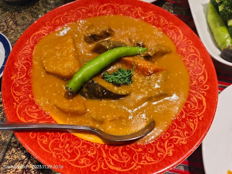 Arya Persian in Manila