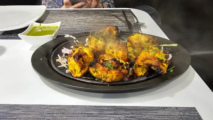 Paradise Biryani Pointe in Parma