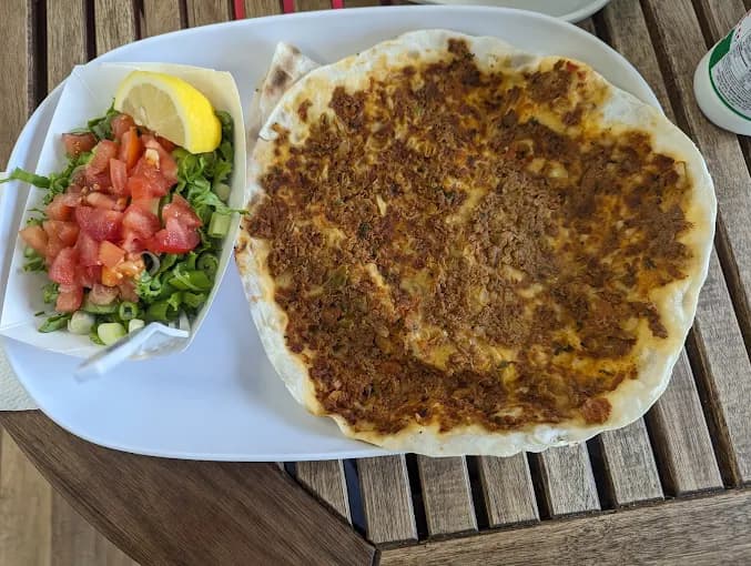 Tulip Café in Columbus