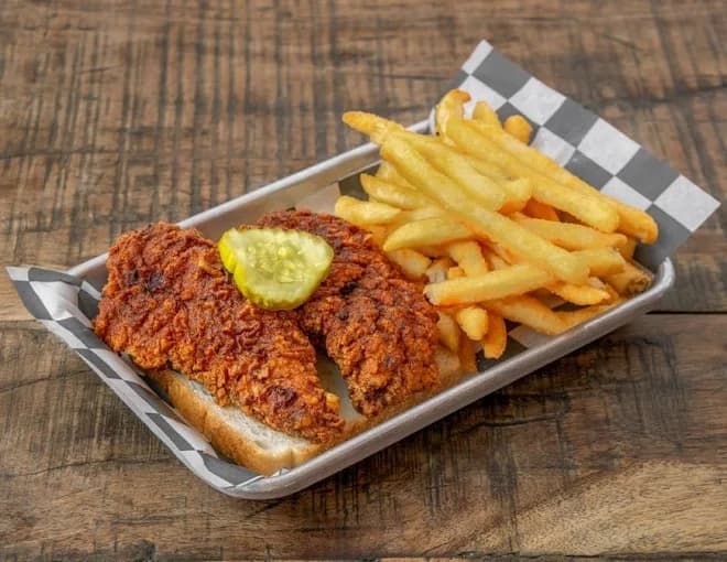 Rooster's Nashville Hot Chicken in Montclair