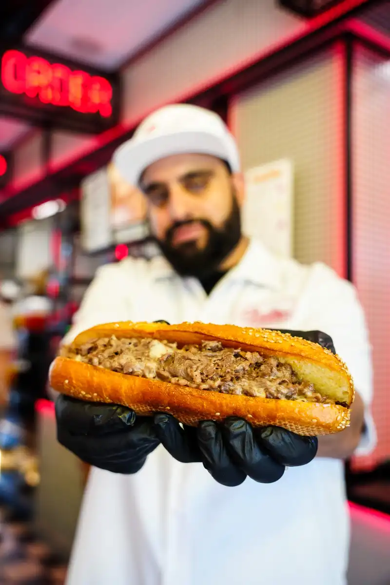 Bas's Cheesesteaks