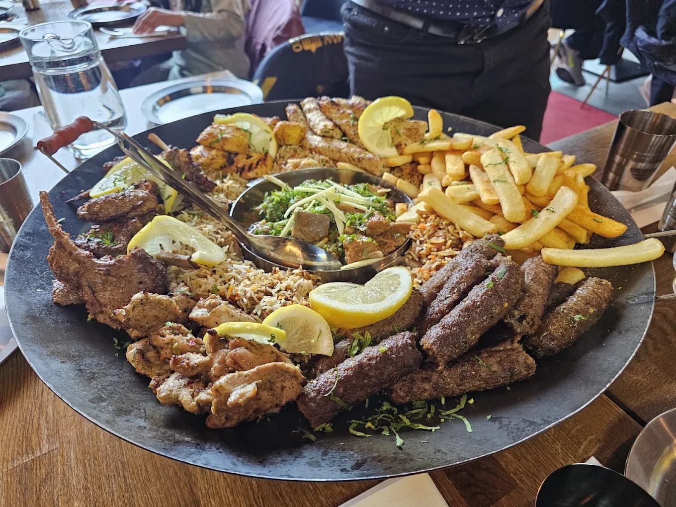 Mannu Grill in Strømmen