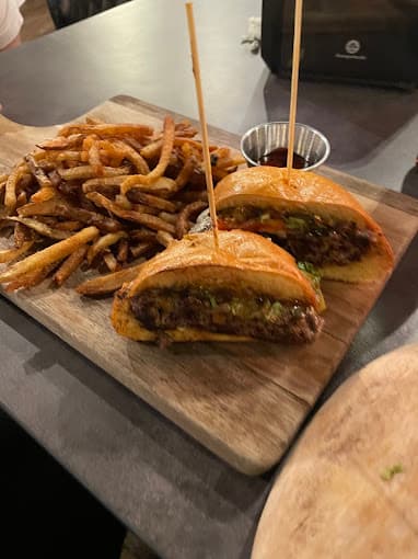 Photo of Beef N’ Buns
