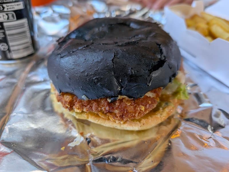 Black & White Burger