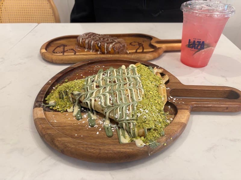 Laza Dessert Café
