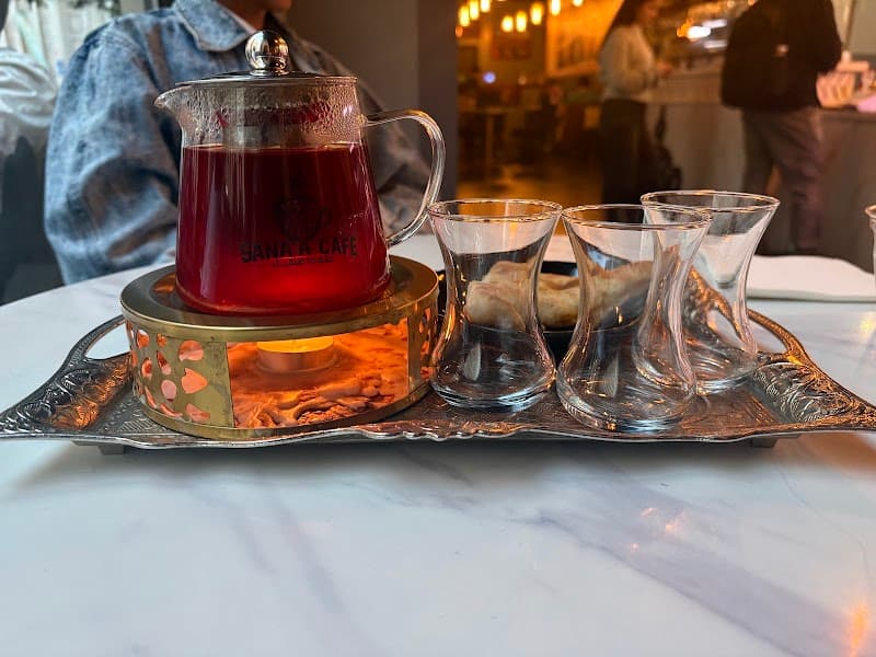 Sana’a Café