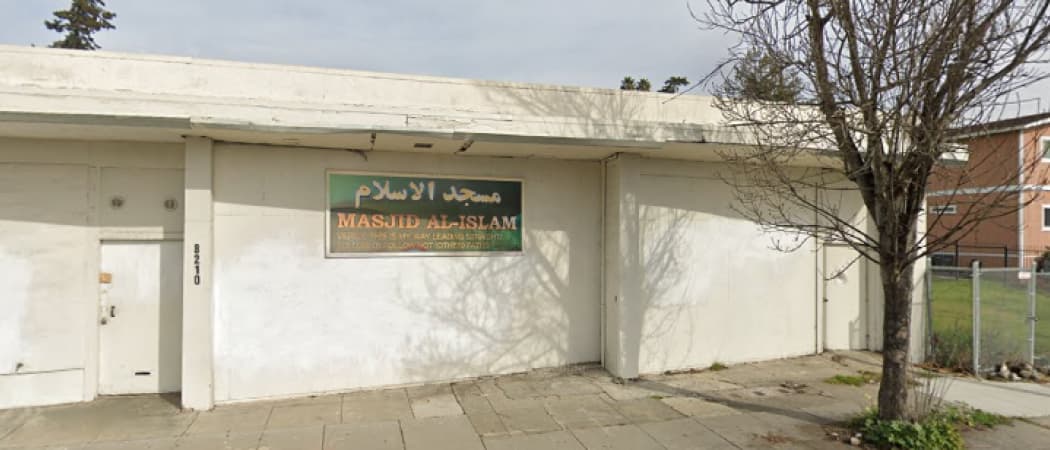Masjid Al-Islam mosque in Oakland, CA
