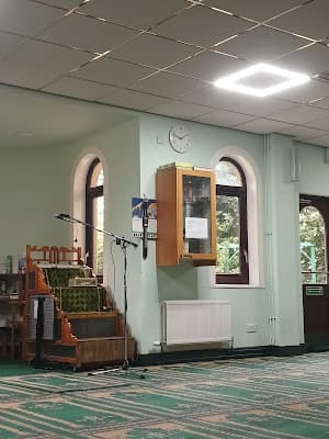 Abu Bakr Mosque mosque in Bradford, West Yorkshire